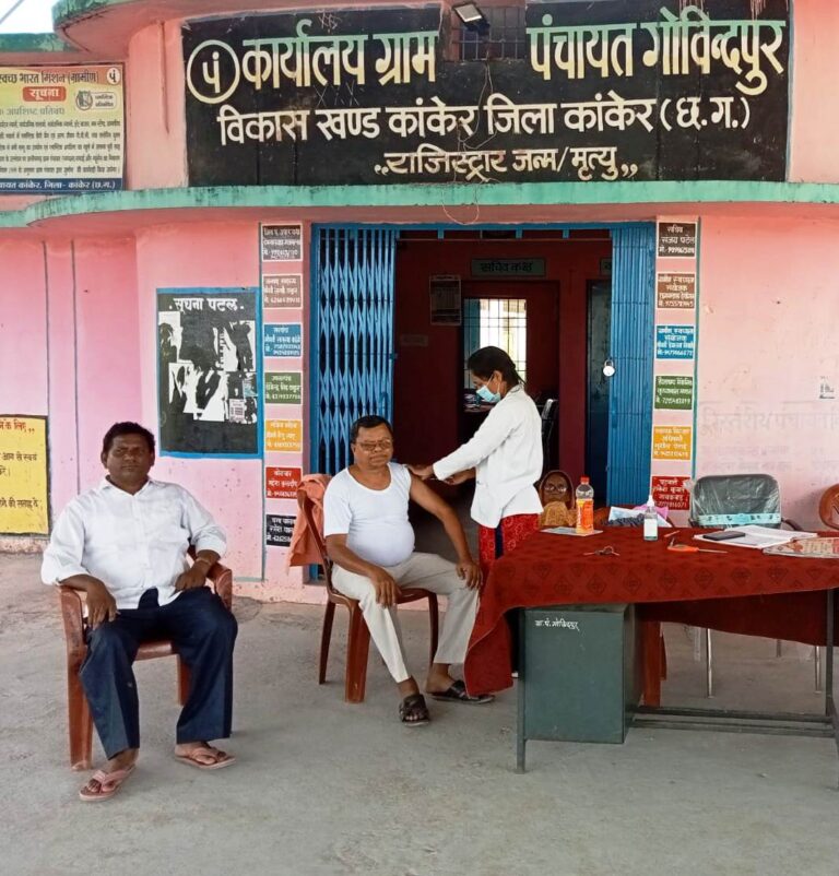 *कोरोना टीकाकरण तिहार सायं 06 बजे तक 41 हजार से अधिक लोगों का हुआ टीकाकरण।आर.एल.कुलदीप की रिपोर्ट;-*