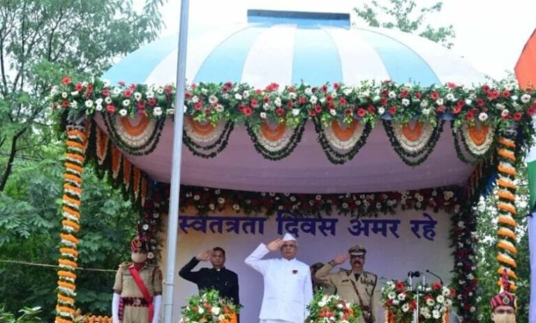 राज्य के 422 स्कूलों में लागू होगी स्वामी आत्मानंद उत्कृष्ट विद्यालय योजना, 10 हजार शिक्षकों की भर्ती की प्रक्रिया शुरू: मुख्यमंत्री भूपेश बघेल,,,,,,,,  दीपक मरकाम की रिपोर्ट,,,,,,,,,
