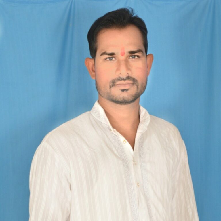 विधायक के चापलूस ठेकेदार,बसन्त ताटी अपने अस्तित्व को बचाने अनर्गल बयान,,,,,,,,,,,,,  भोपालपटनम से तेजनारायण सिंह की रिपोर्ट,,,,,,,