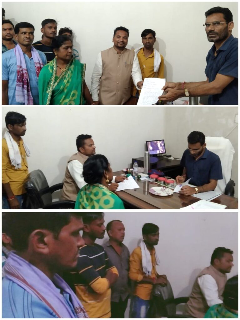 *पटवारी के लापरवाही से लगातार एसडीएम को चर्चा कर ग्रामीण के साथ सौंपा ज्ञापन-नीलाम्बर सेठिया*,,,,,,, दीपक मरकाम की रिपोर्ट,,,,,,,,,