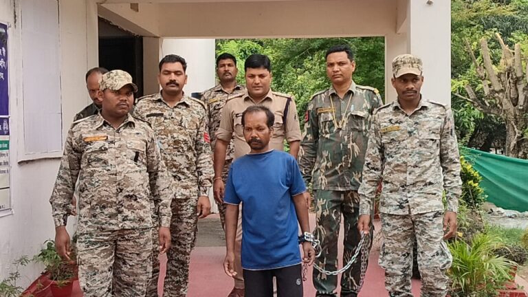 चन्द घंण्टो में कोण्डागांव पुलिस ने सुलझाई अधजली लाश की गुत्थी एक आरोपी गिरफ्तार प्रेम संबन्ध के कारण दोस्त ने की दोस्त की हत्या,,,,…,,राजमन नाग कोंण्डागांव
