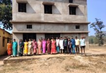 5 वर्ष बाद भी अधूरा पड़ा खेडेगाव उप स्वास्थ्य केंद्र, ठेकेदार ने बीच में छोड़ा काम, ग्रामीण परेशान….। ऐसे खबरो के लिए बने रहिए… आर एल कुलदीप के साथ।