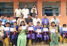 शासकीय उच्च प्राथमिक शाला रिमजी में ‘छात्र सम्मान’ और ‘विदाई कार्यक्रम’ का आयोजन