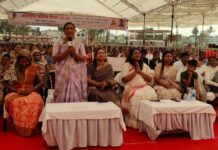 *मोहला—महतारी वंदन योजना से मिथलेश चतुर्वेदी को मिला आर्थिक संबल का लाभ एवं उनके जीवन में आए परिवर्तन को मुख्यमंत्री श्री साय से किया साझा*