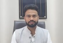 * बस्तर की जनता पर BJP सरकार का नया हमला: बिजली दरों में 20-24% भारी बढ़ोतरी का प्रस्ताव, आम आदमी की जेब पर डाका..*,,,,,,,,,,,,,,,,,,,,,,,,,,,,,,,,,,,,,,*बस्तर सम्भाग जगदलपुर हैडिंग दीपक मरकाम की खबर*