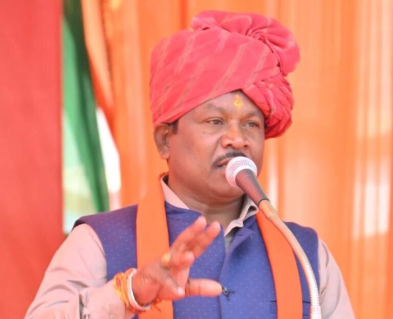 * केंद्रीय गृहमंत्री अमित शाह का बस्तर दौरा ऐतिहासिक,मध्य क्षेत्रीय परिषद् की 26 वीं बैठक की करेंगे अध्यक्षता: महेश कश्यप*,,,,,,,,,,,,,,,,,,,,,,,,,,,,* बस्तर सम्भाग जगदलपुर हैडिंग से दीपक मरकाम की खबर*